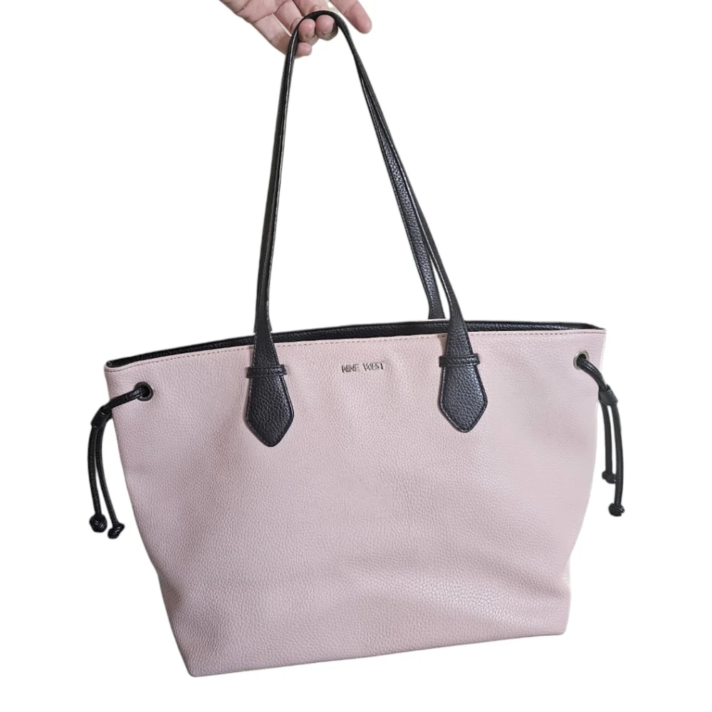 Nine West pink and black shoulder bag.